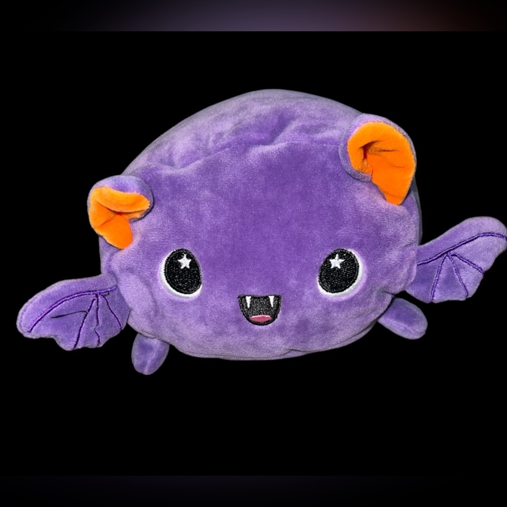 Moosh moosh OSWALD THE BAT PLUSHIE